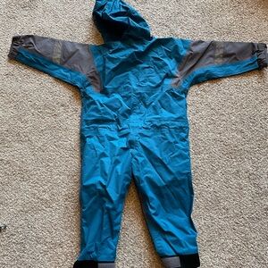 Blue size 3 Oaki rain suit GUC